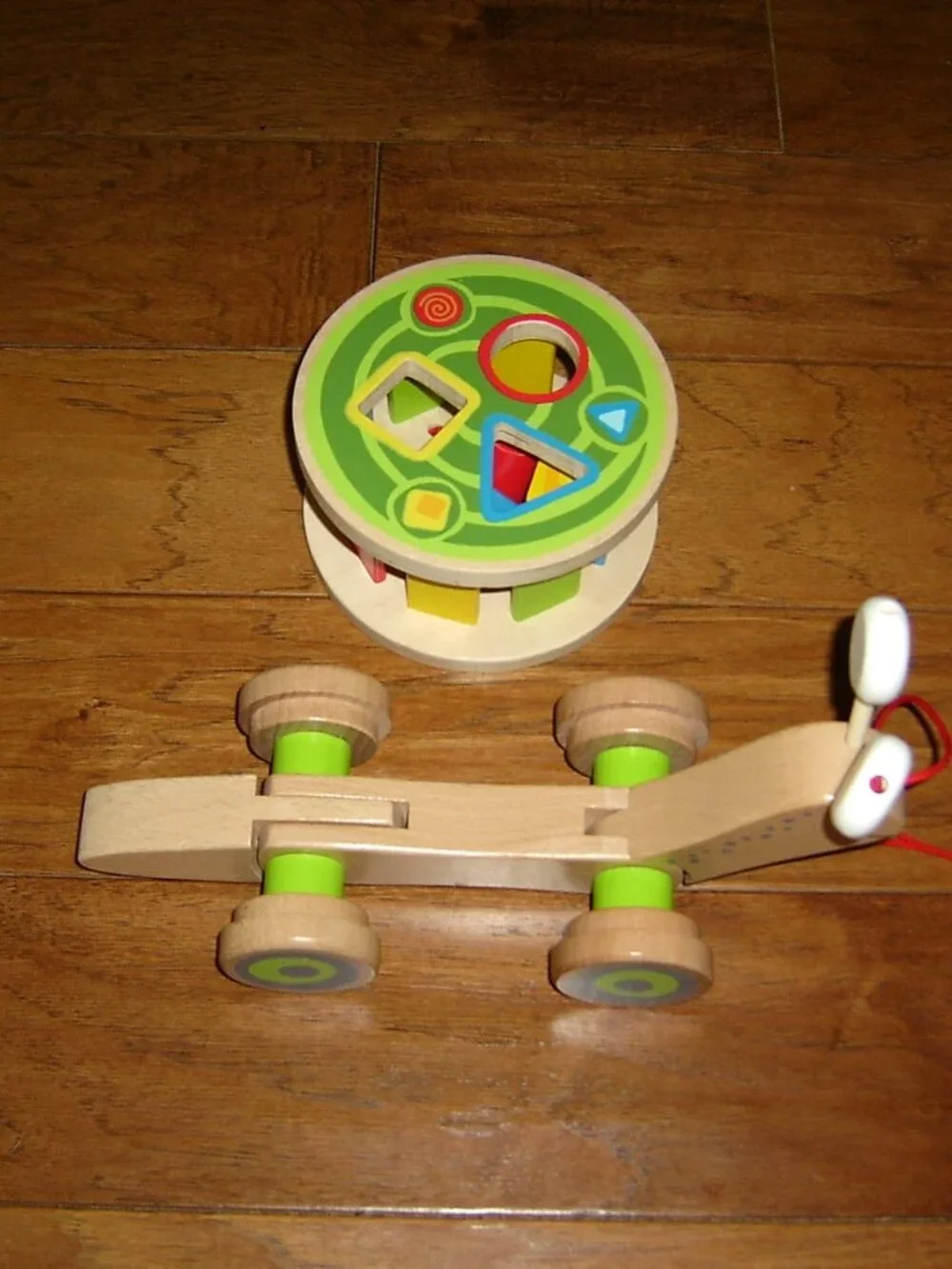 Hape Wooden Snail Pull Toy Shape Sorter Toddler Learning Toy, VGUC